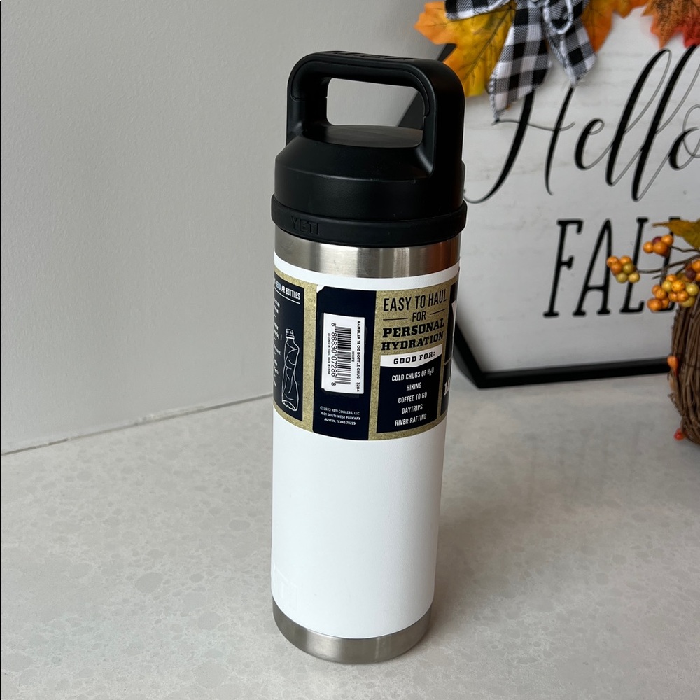 YETI Rambler 18 oz Bottle - Black and White - Picture 6 of 6